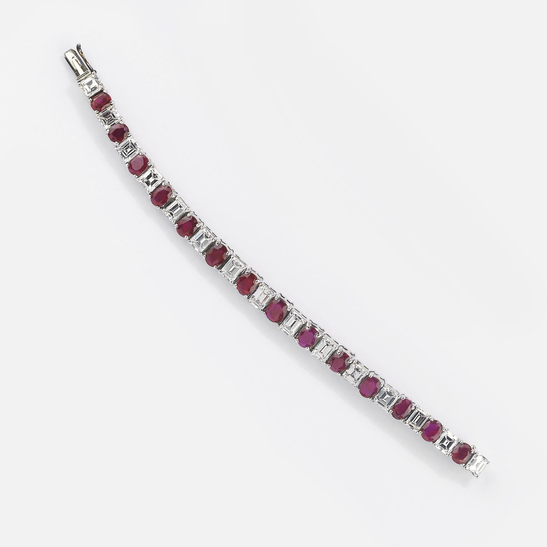 BRACCIALE IN ORO CON RUBINI E DIAMANTI