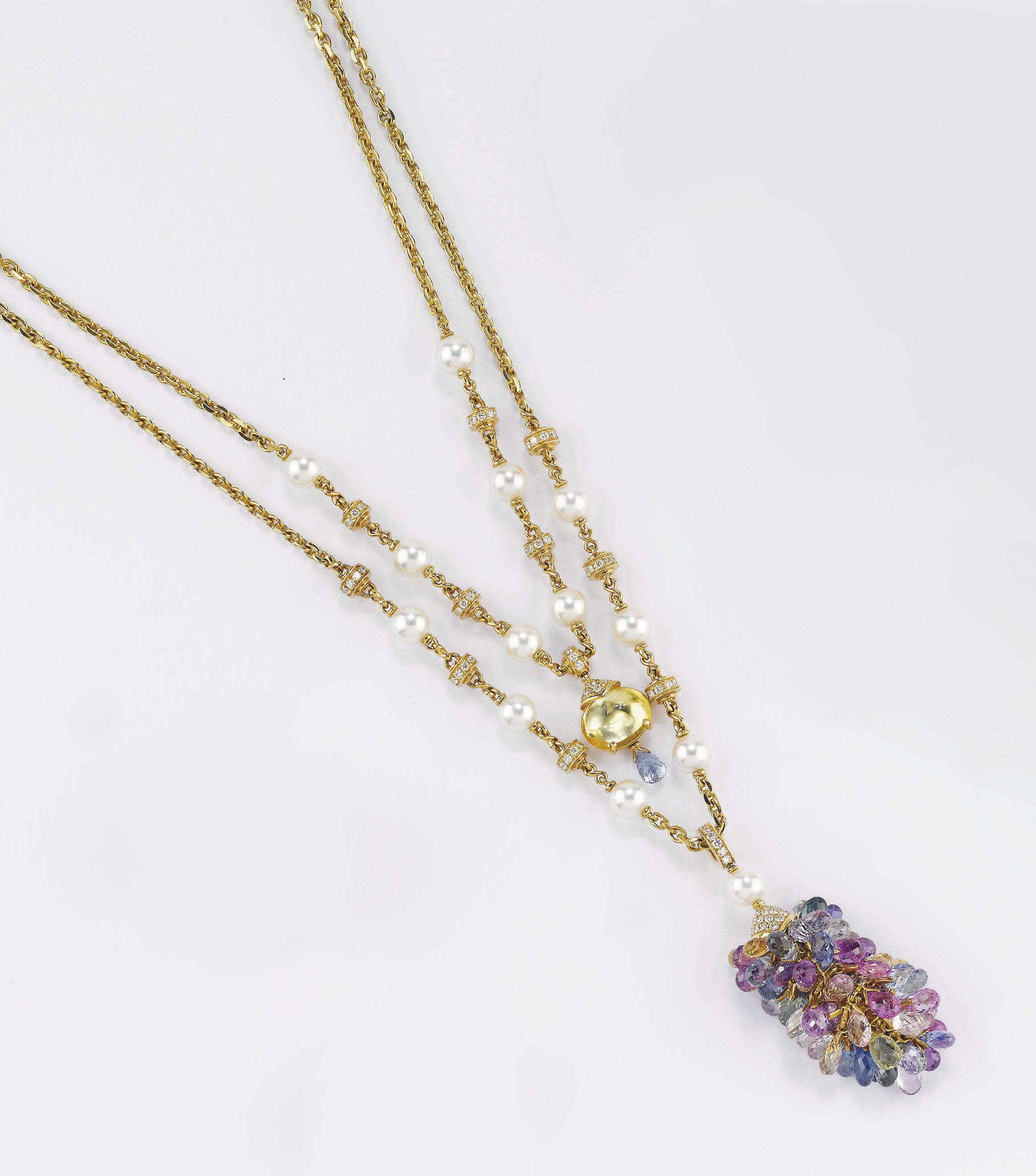COLLANA IN ORO, PERLE COLTIVATE E ZAFFIRI COLORATI, FIRMATA BULGARI