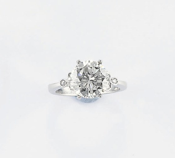 ANELLO CON BRILLANTE