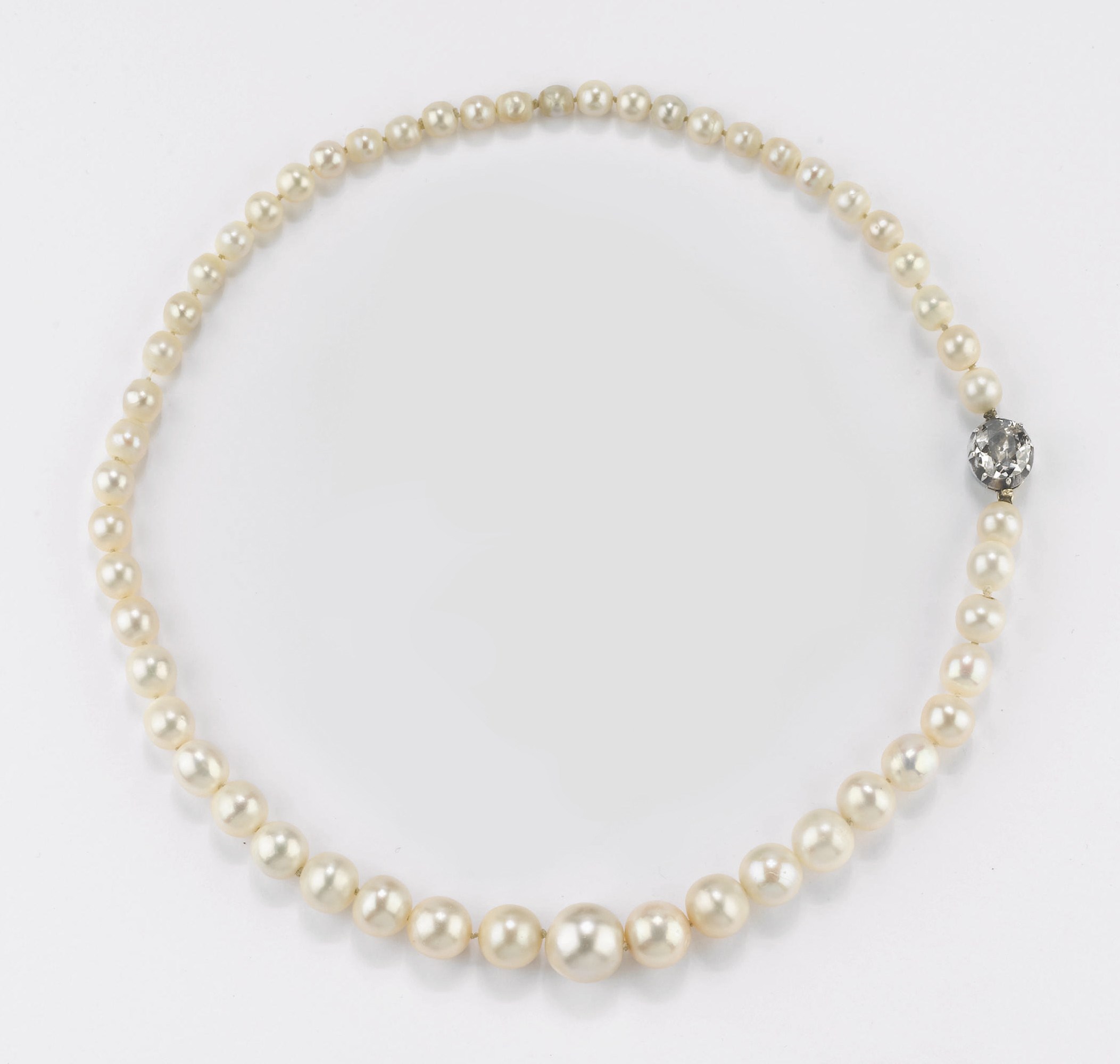 COLLANA IN PERLE NATURALI, DI BULGARI