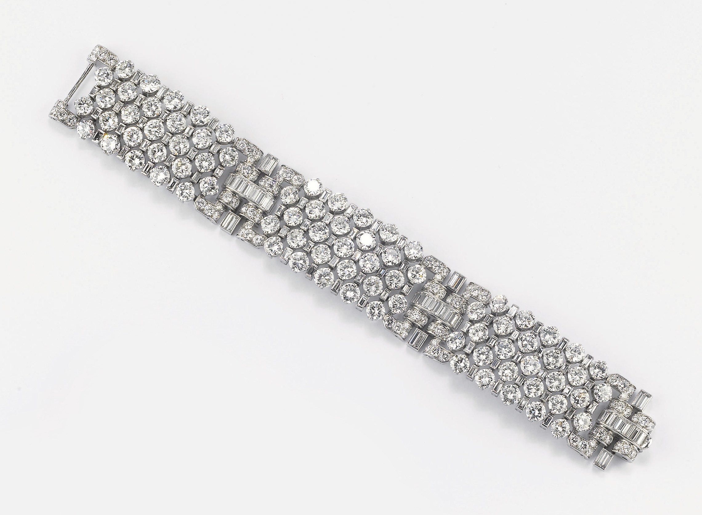 BRACCIALE IN DIAMANTI, FIRMATO BULGARI