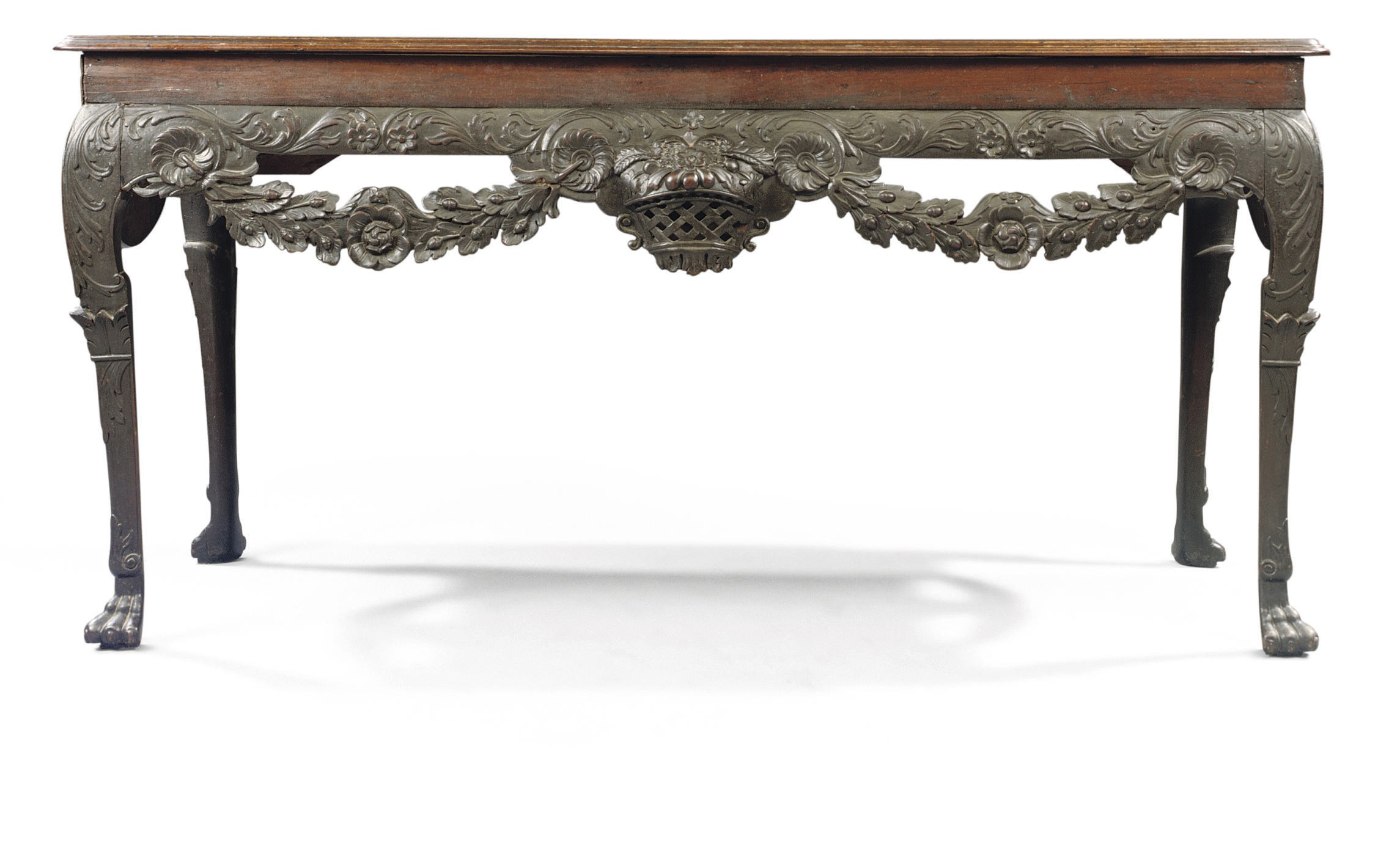 AN IRISH GEORGE II MAHOGANY SIDE TABLE