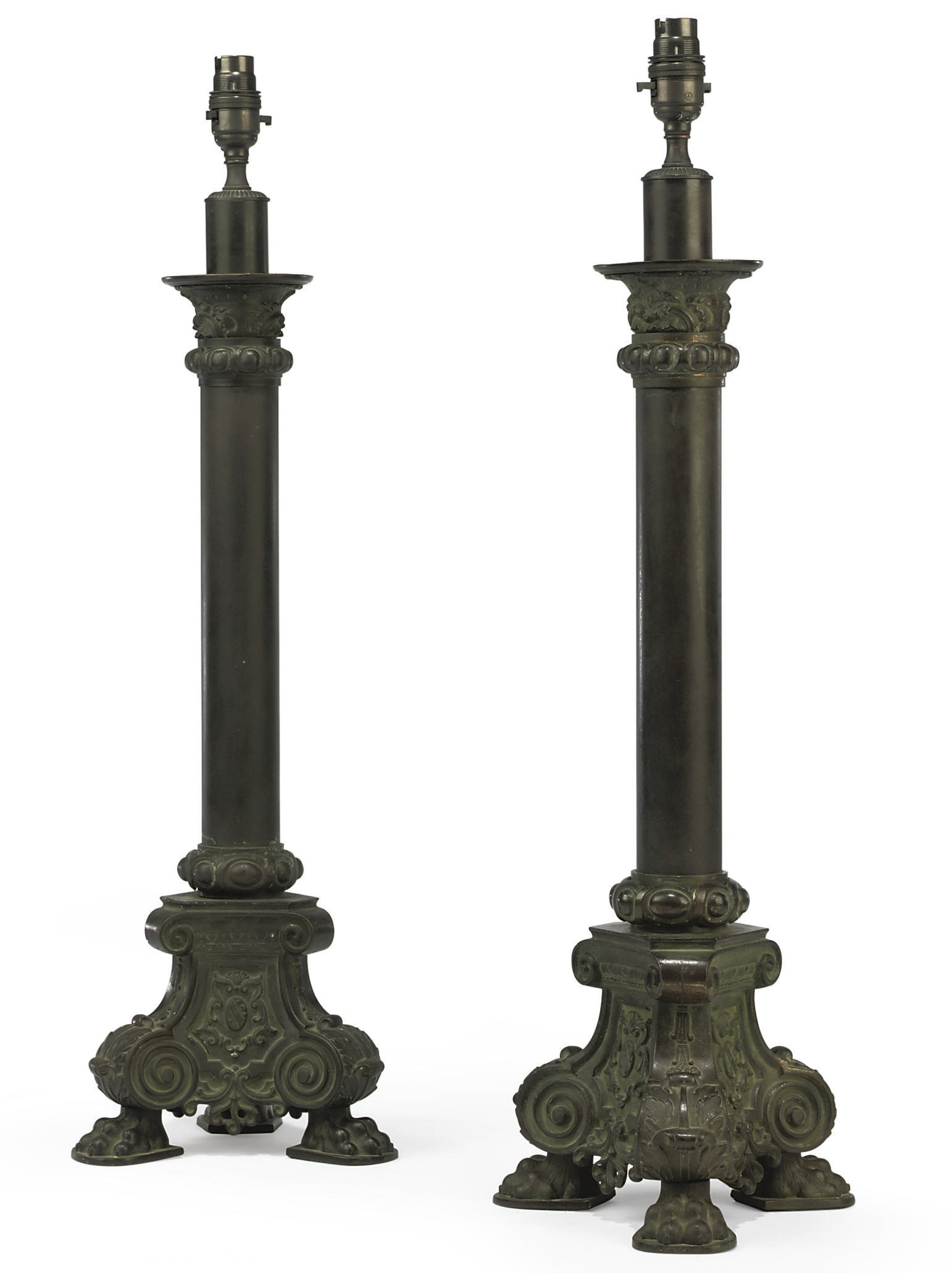 A PAIR OF ENGLISH PATINATED BRONZE TABLE LAMPS