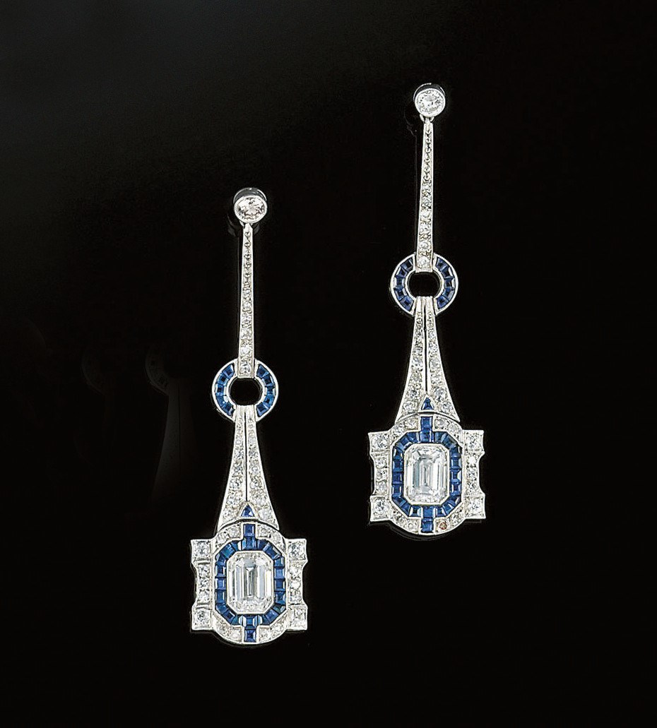 A pair of diamond and sapphire earpendants