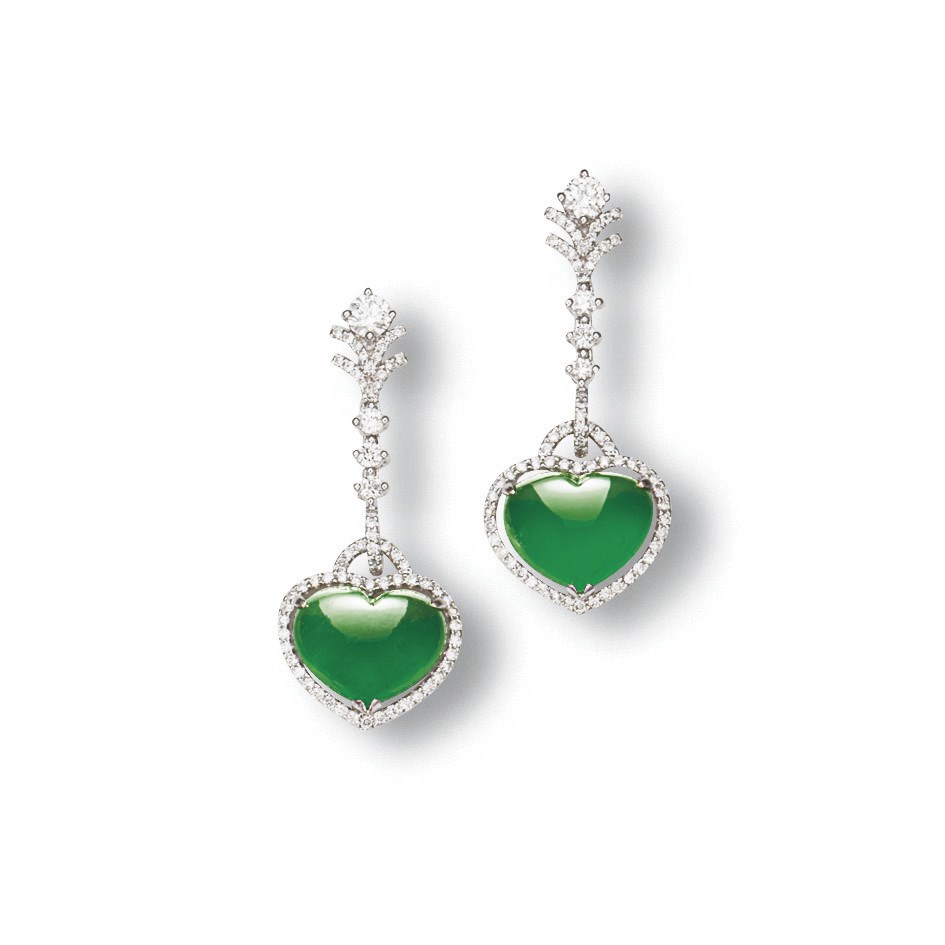 A PAIR OF JADEITE AND DIAMOND EAR PENDANTS