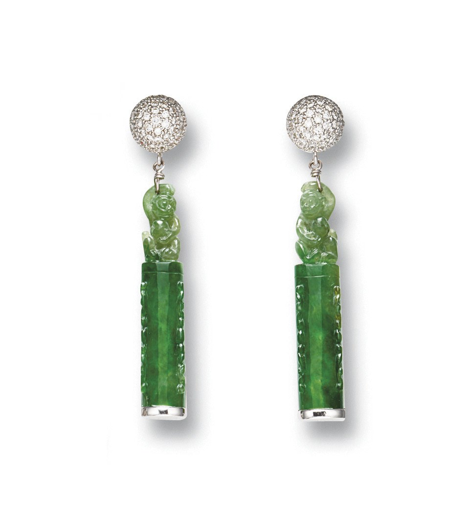 A PAIR OF JADEITE AND DIAMOND EAR PENDANTS