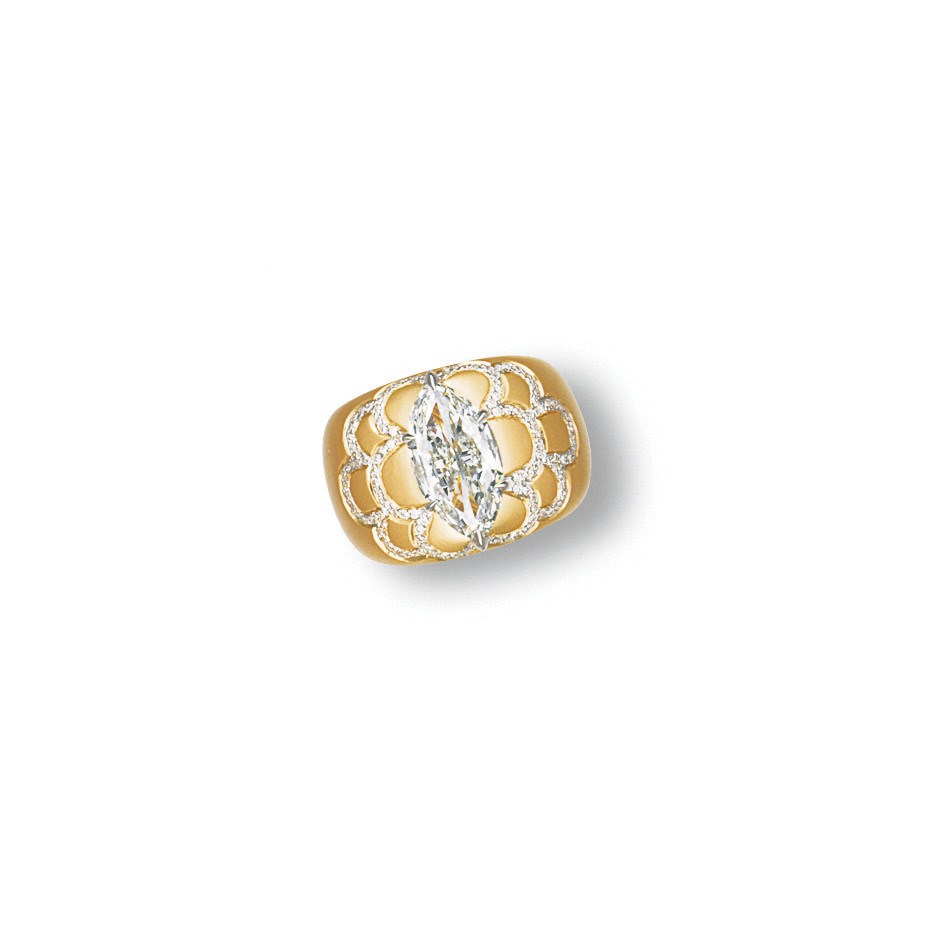 A 'CHAMELEON' DIAMOND AND DIAMOND RING