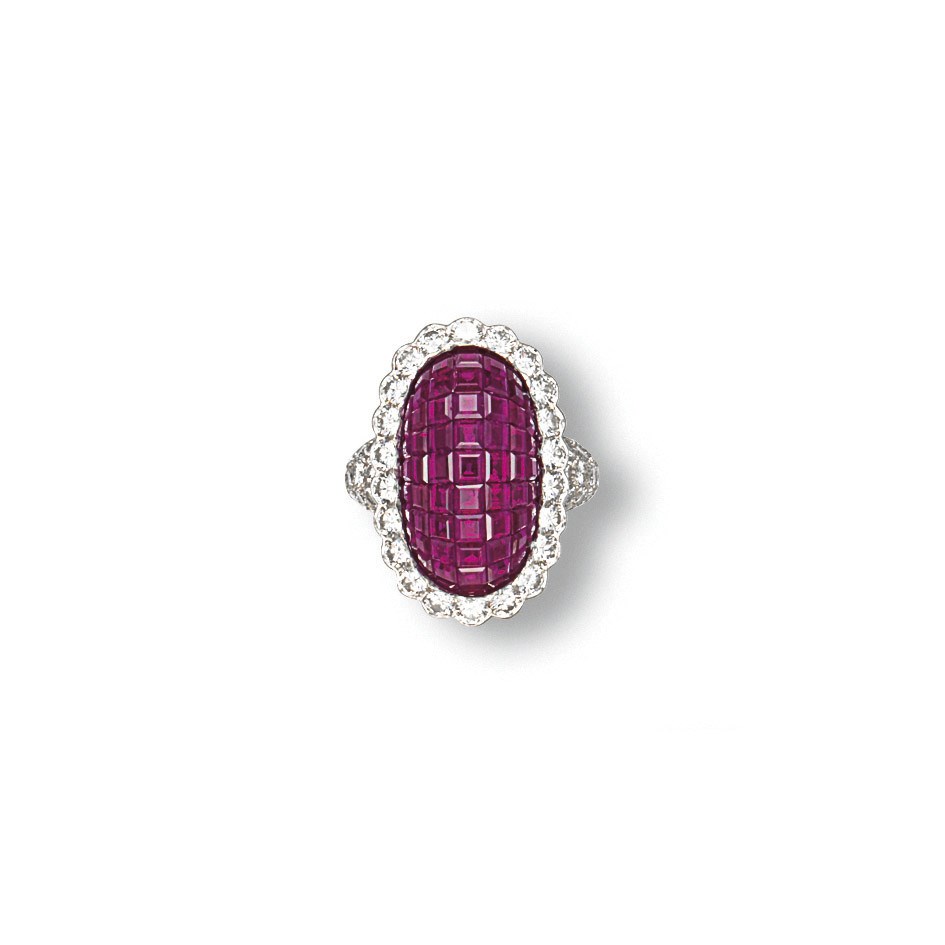 A 'MYSTERY SET' RUBY AND DIAMOND RING, BY VAN CLEEF & ARPELS