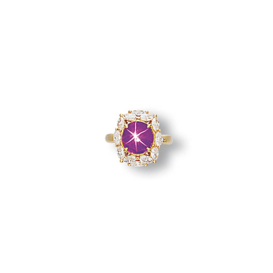 A STAR RUBY AND DIAMOND RING