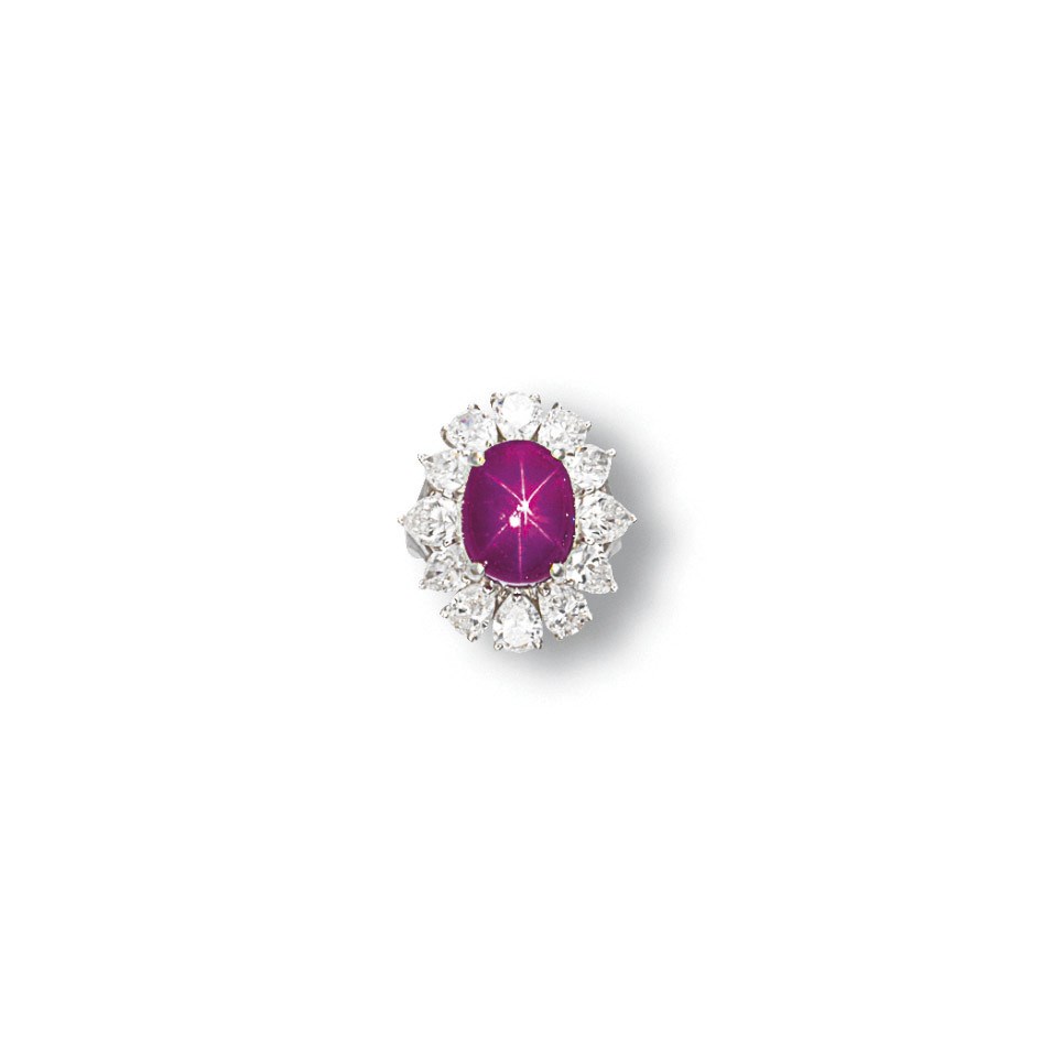 A STAR RUBY AND DIAMOND RING