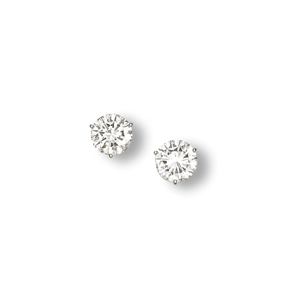A PAIR OF DIAMOND EAR STUDS