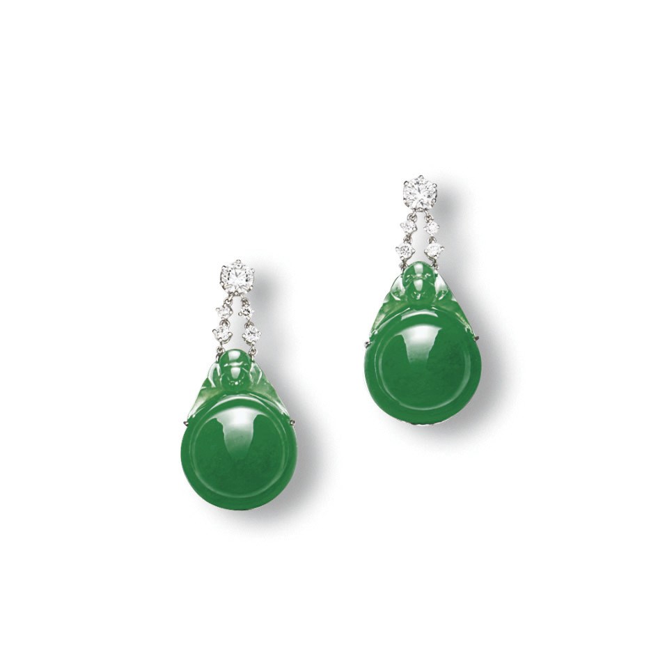 A PAIR OF JADEITE AND DIAMOND EAR PENDANTS