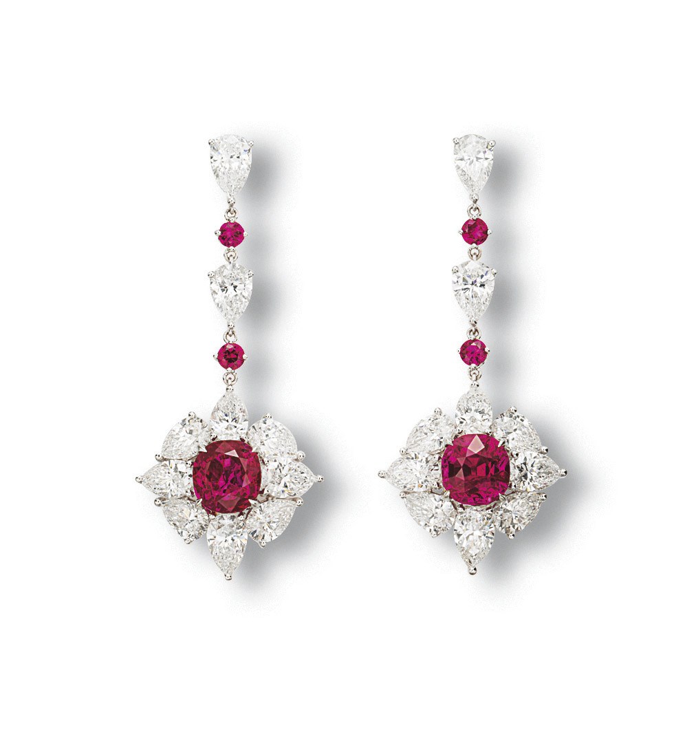 AN ELEGANT PAIR OF RUBY AND DIAMOND EAR PENDANTS