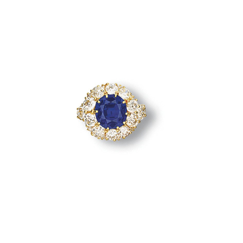 A RARE SAPPHIRE AND DIAMOND RING, MOUNTED BY CARVIN FRENCH