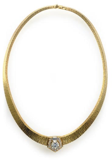 A DIAMOND AND 18K GOLD NECKLACE