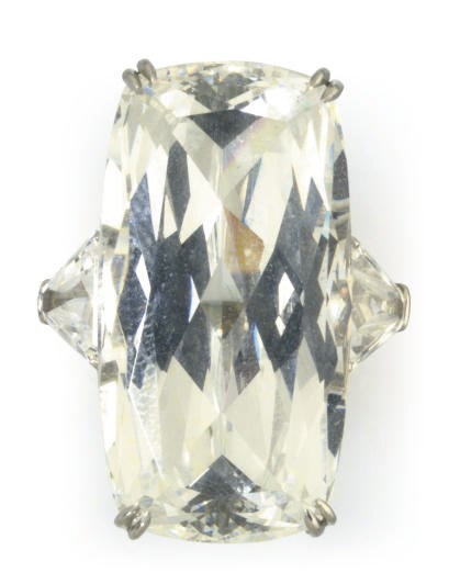 A SIMULATED DIAMOND RING