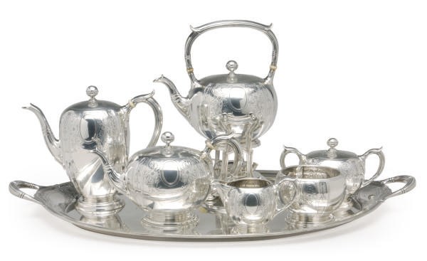AN AMERICAN SILVER TEA AND COFFEE SET,**