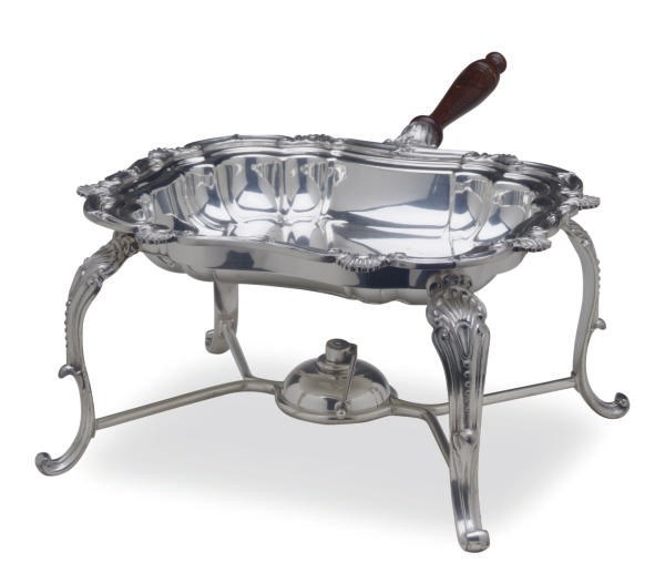 A GROUP OF SILVER-PLATED AND SILVERED METAL SERVING WARES,