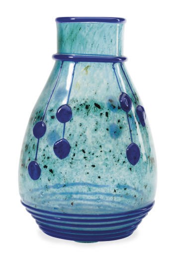 A FRENCH INTERNALLY DECORATED GLASS VASE WITH APPLIED DECORATION,