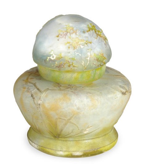 A FRENCH MINIATURE ENAMELED GLASS JAR AND COVER,