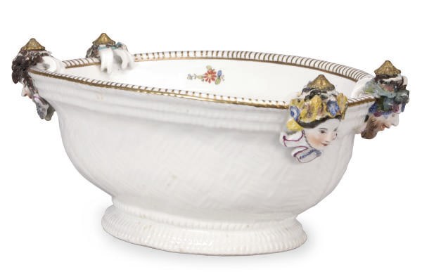 A GERMAN KAKIEMON BASKET WITH FRAUENKOPF-HANDLE TERMINALS,