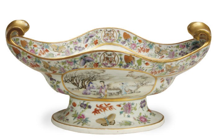 A CHINESE EXPORT CANTON FAMILLE ROSE ARMORIAL COMPOTE,