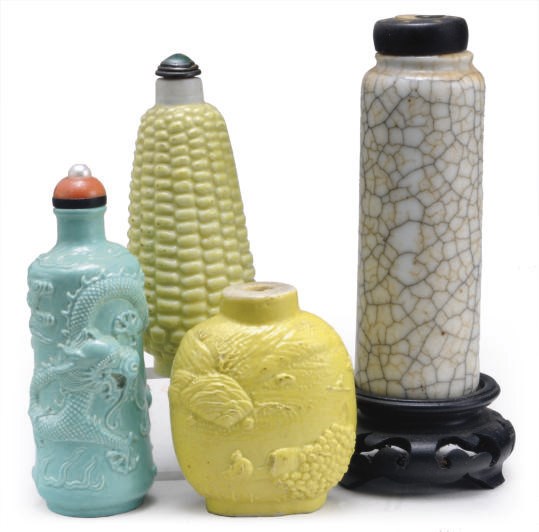 A GROUP OF CHINESE PORCELAIN MONOCHROMATIC SNUFF BOTTLES,**