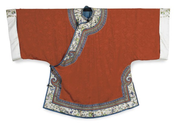 A CHINESE EMBROIDERED SILK RED GROUND LADIES INFORMAL JACKET,