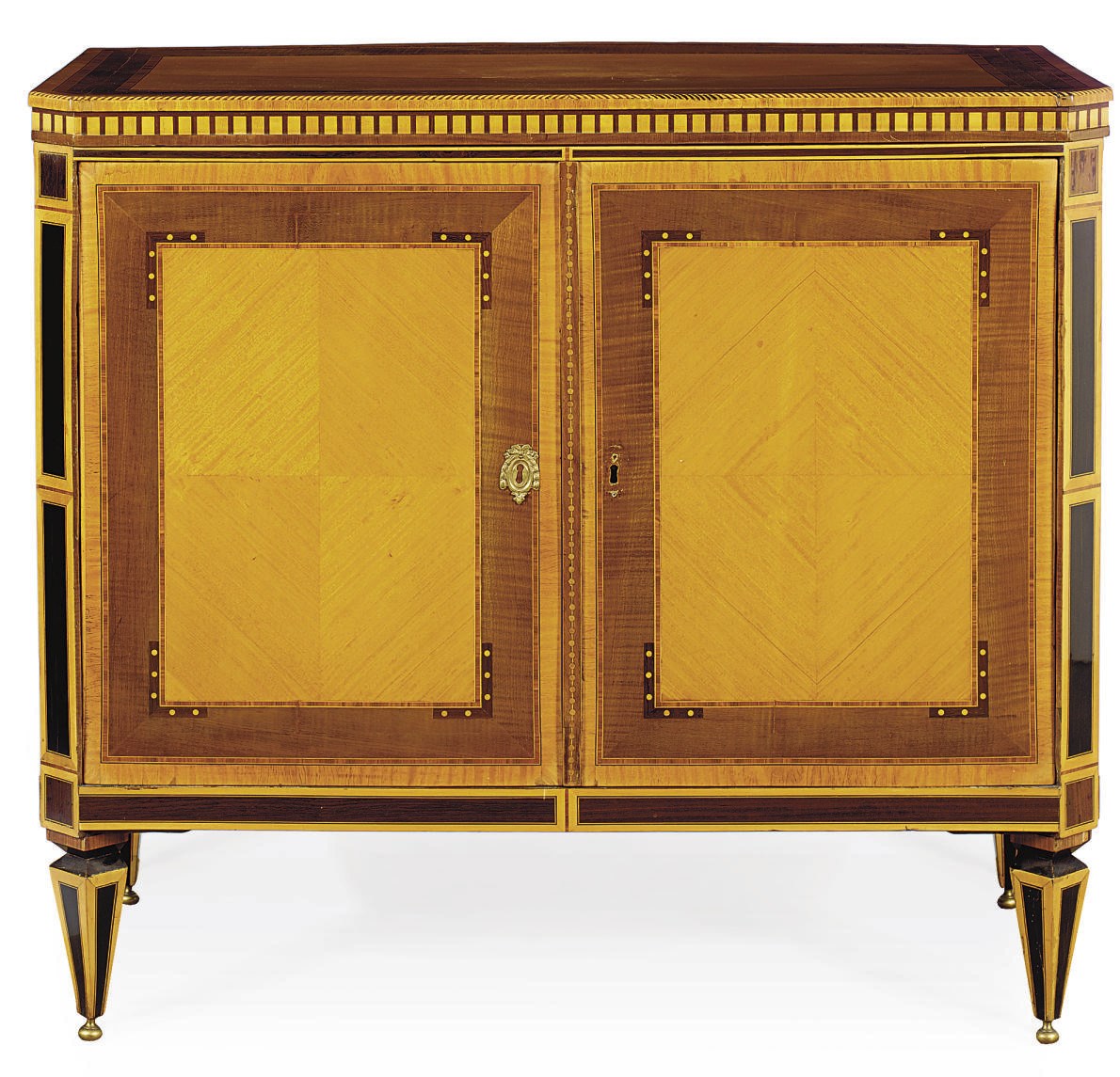 A DUTCH NEOCLASSICAL SATINWOOD, SYCAMORE AND EBONY MARQUETRY KLAP-BUFFET,