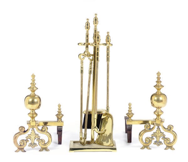 A PAIR OF BRASS ANDIRONS,