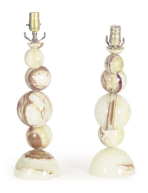 A PAIR OF ONYX TABLE LAMPS,