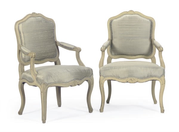 A PAIR OF GREY-PAINTED AND SILK-UPHOLSTERED FAUTEUILS,