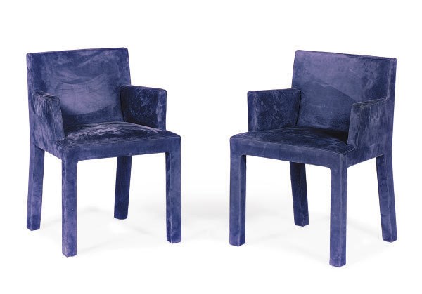 A SET OF EIGHT BLUE SUEDE-UPHOLSTERED DINING CHAIRS,