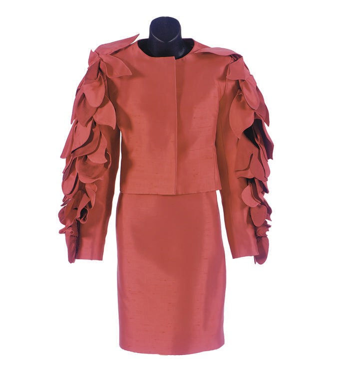 A ROBERTO CAPUCCI RED SILK 'PETAL APPLIQUÉ' SUIT ENSEMBLE,