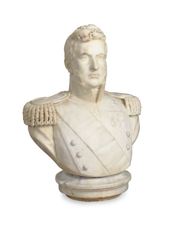 A WHITE MARBLE BUST OF A GENTELMAN