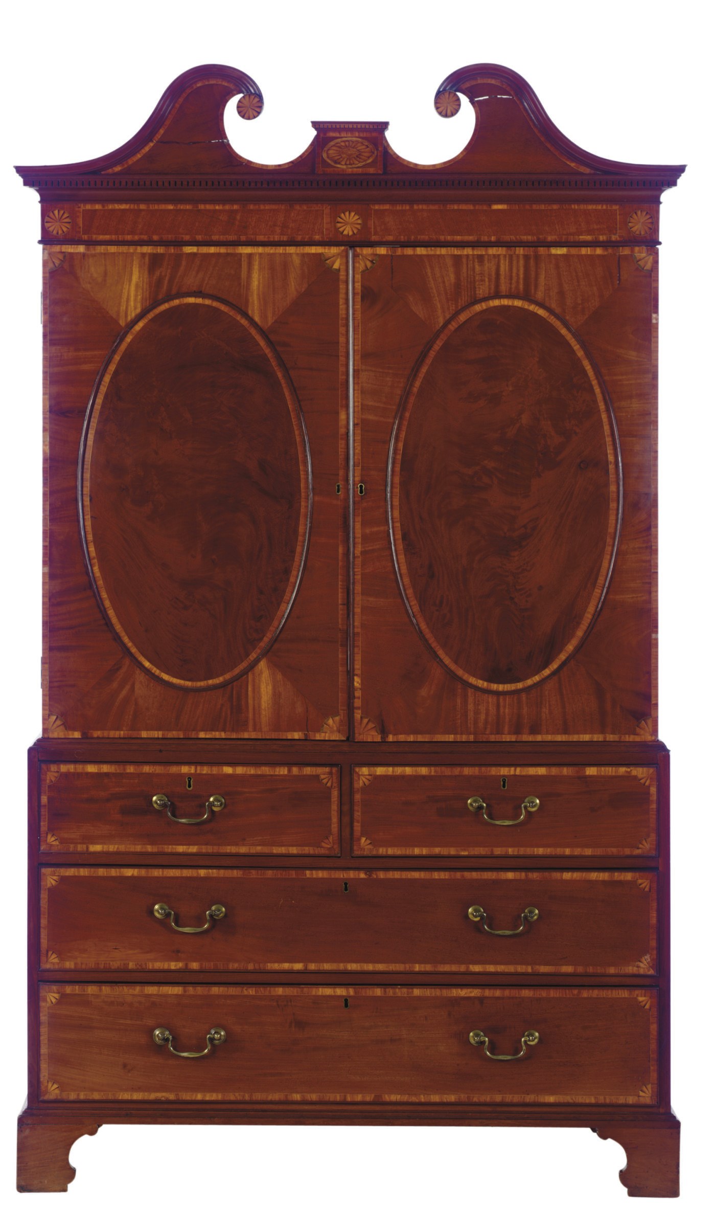 AN ENGLISH MAHOGANY AND CROSSBANDED LINEN PRESS,