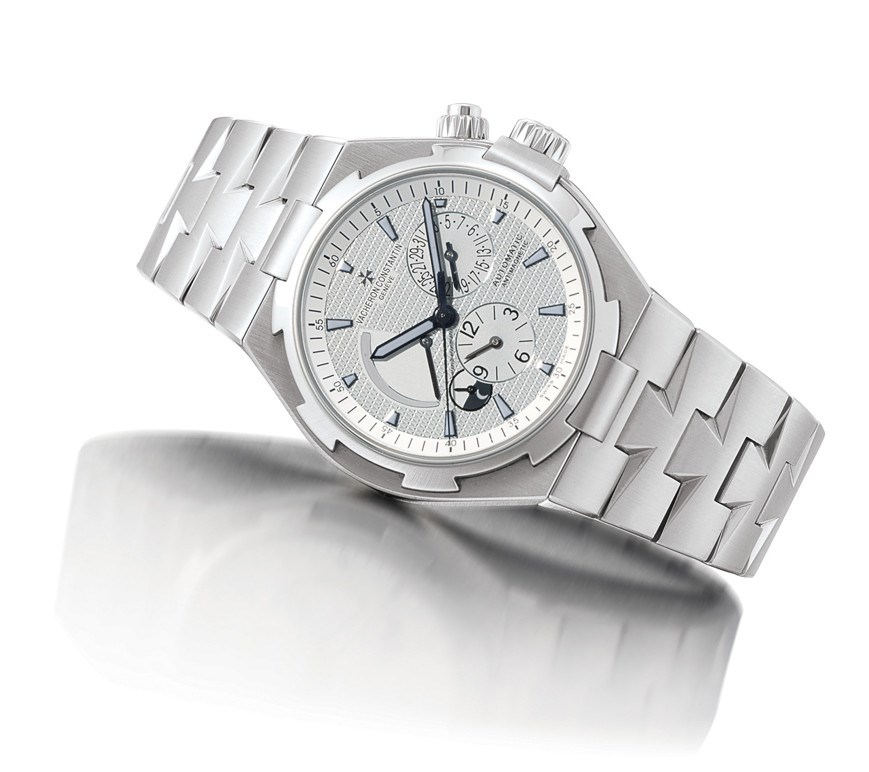 VACHERON CONSTANTIN, "OVERSEAS DUAL TIME"

STAINLESS STEEL SELF-WINDING TWO-TIME-ZONE ANTIMAGNETIC BRACELET WATCH WITH DATE, POWER-RESERVE AND DAY AND NIGHT INDICATION