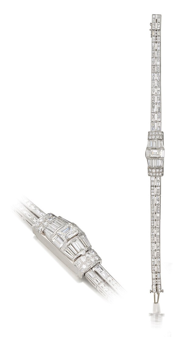 GIRARD-PERREGAUX

LADY'S PLATINUM AND DIAMOND-SET MANUAL-WINDING RECTANGULAR BRACELET WATCH
