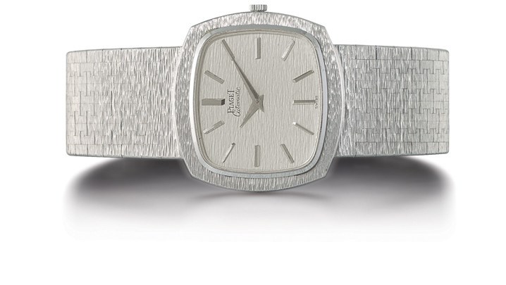PIAGET, "AUTOMATIC"

18K WHITE GOLD SELF-WINDING CUSHION-SHAPED BRACELET WATCH