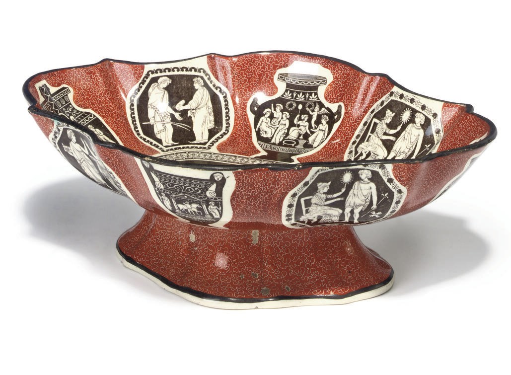 A LIVERPOOL (HERCULANEUM) PEARLWARE COMPORT