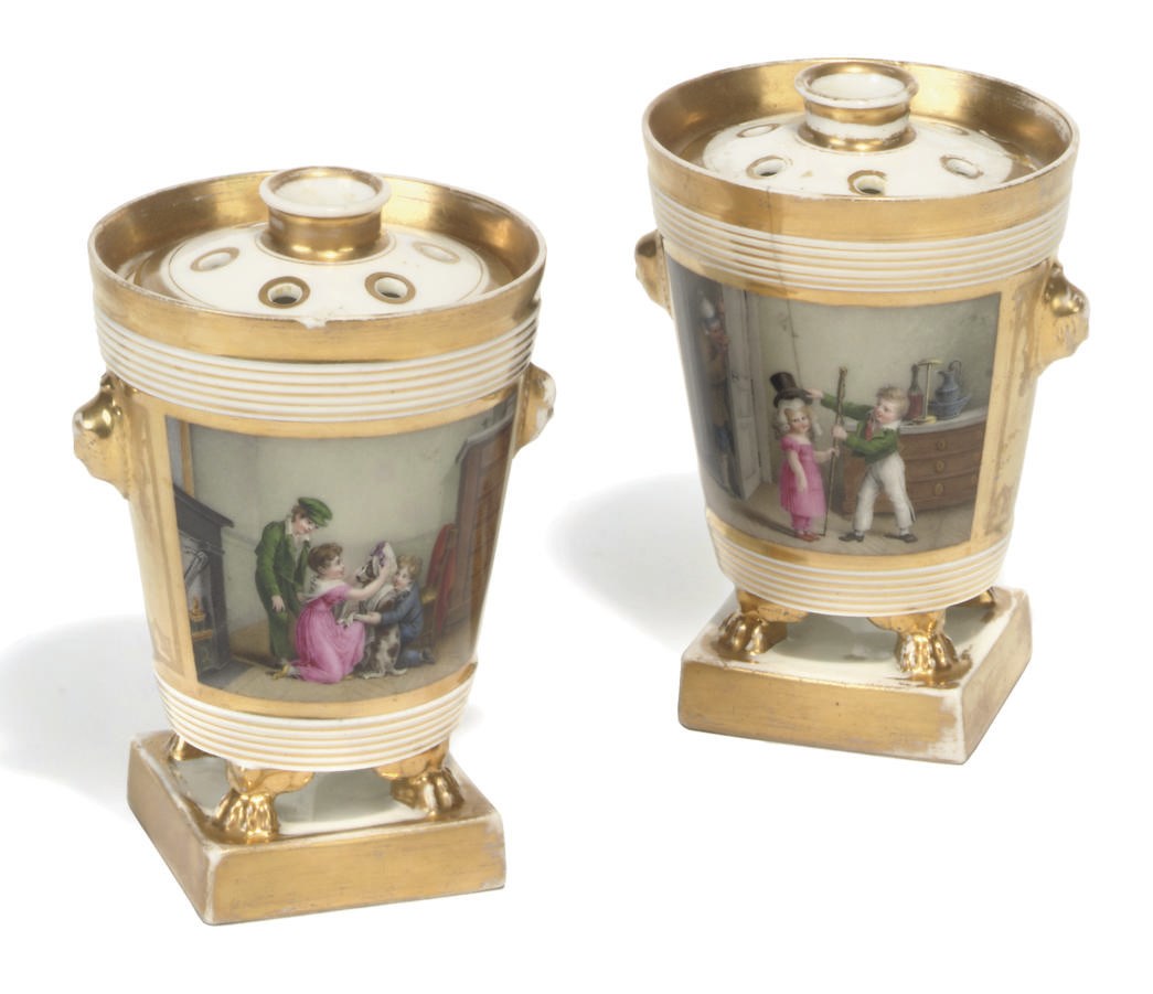 A PAIR OF PARIS (DARTE) PORCELAIN CACHE-POTS AND COVERS