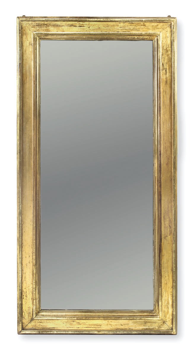 AN AMERICAN GILTWOOD MIRROR