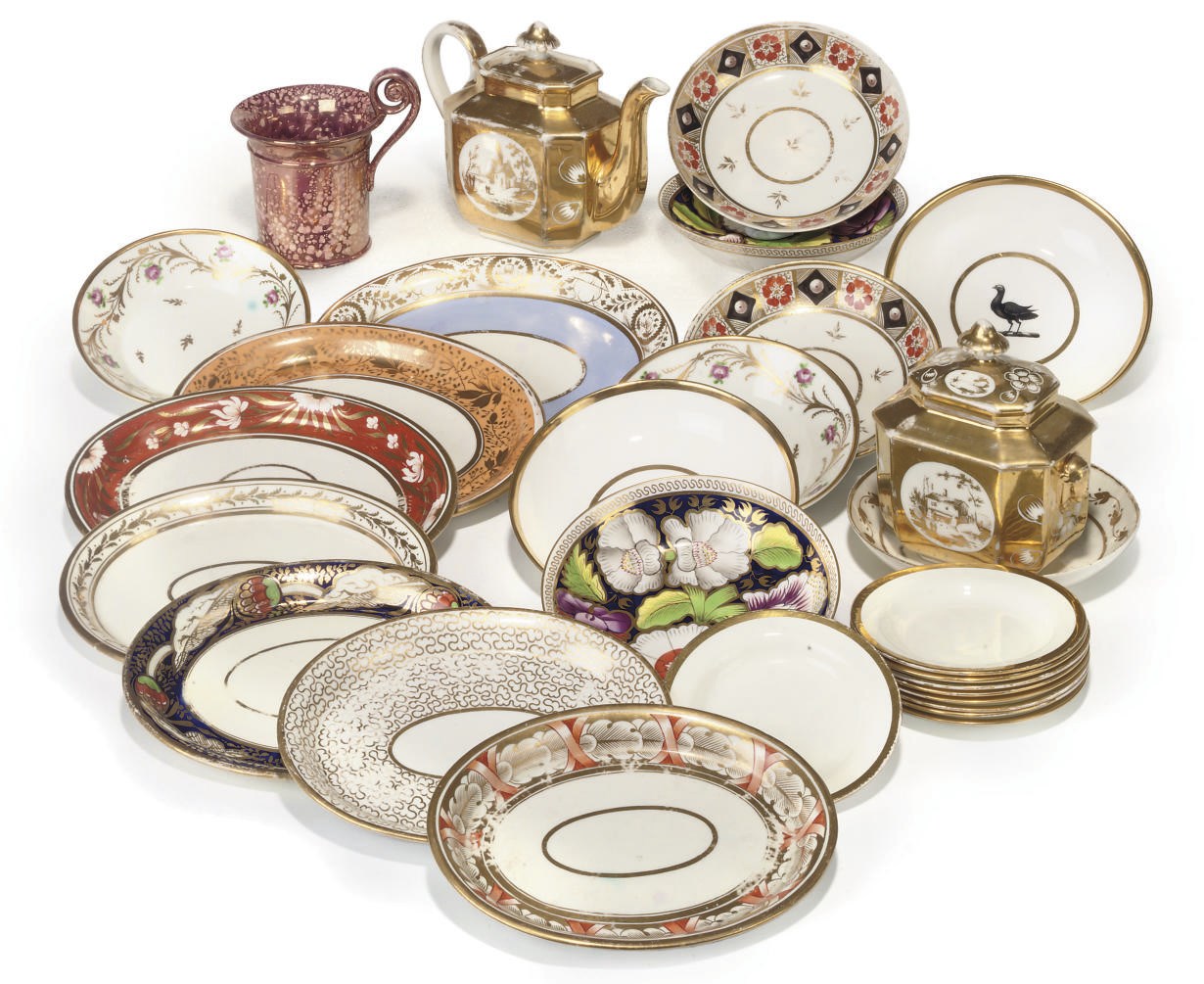 A COLLECTION OF ENGLISH AND CONTINENTAL PORCELAIN TEAWARES