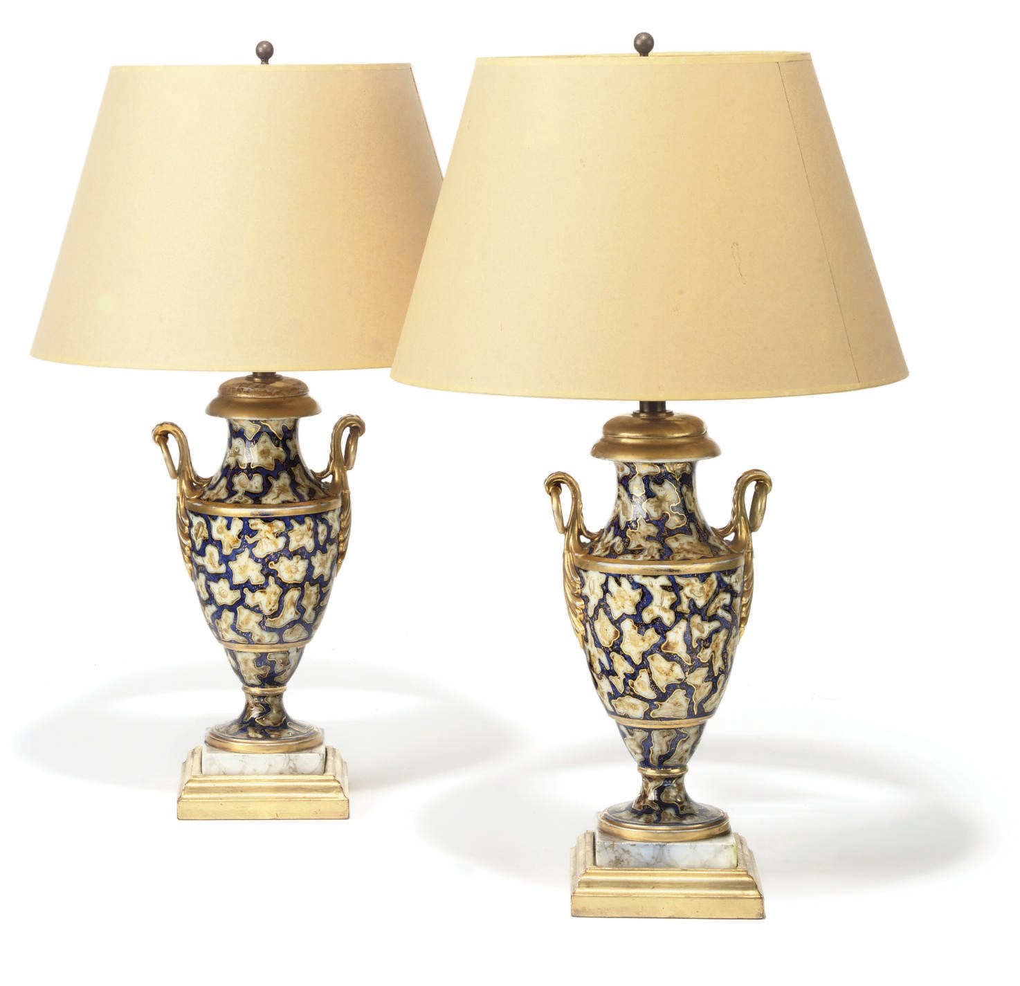 A PAIR OF PARIS PORCELAIN TWIN-HANDLED VASES