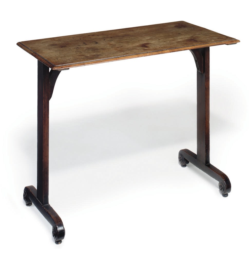 A REGENCY MAHOGANY SIDE TABLE