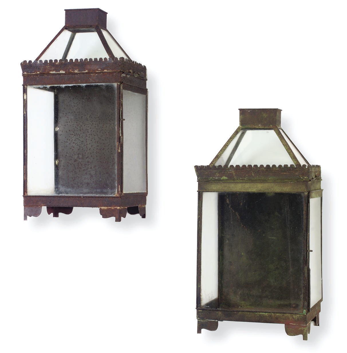A PAIR OF TOLE PEINTE LANTERNS