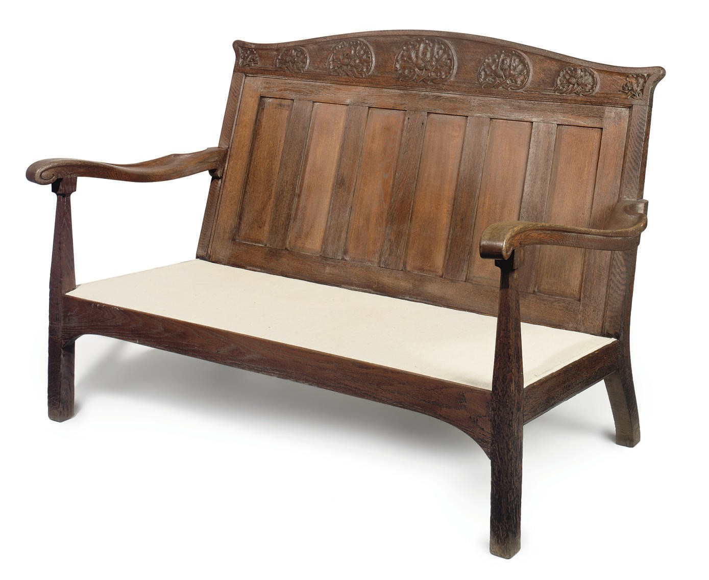 A LARGE VICTORIAN OAK SETTLE