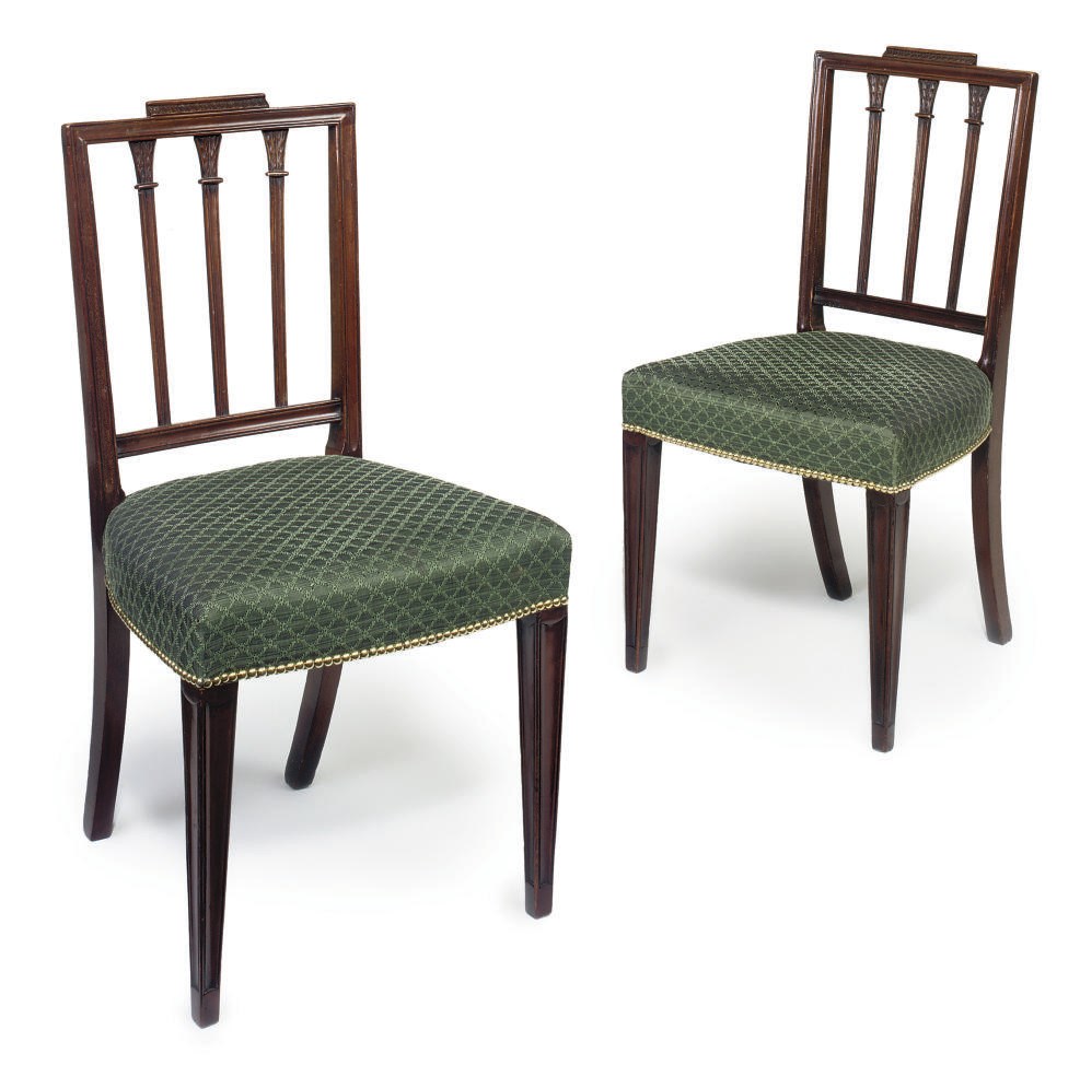 A PAIR OF GEORGE III MAHOGANY DINING CHAIRS