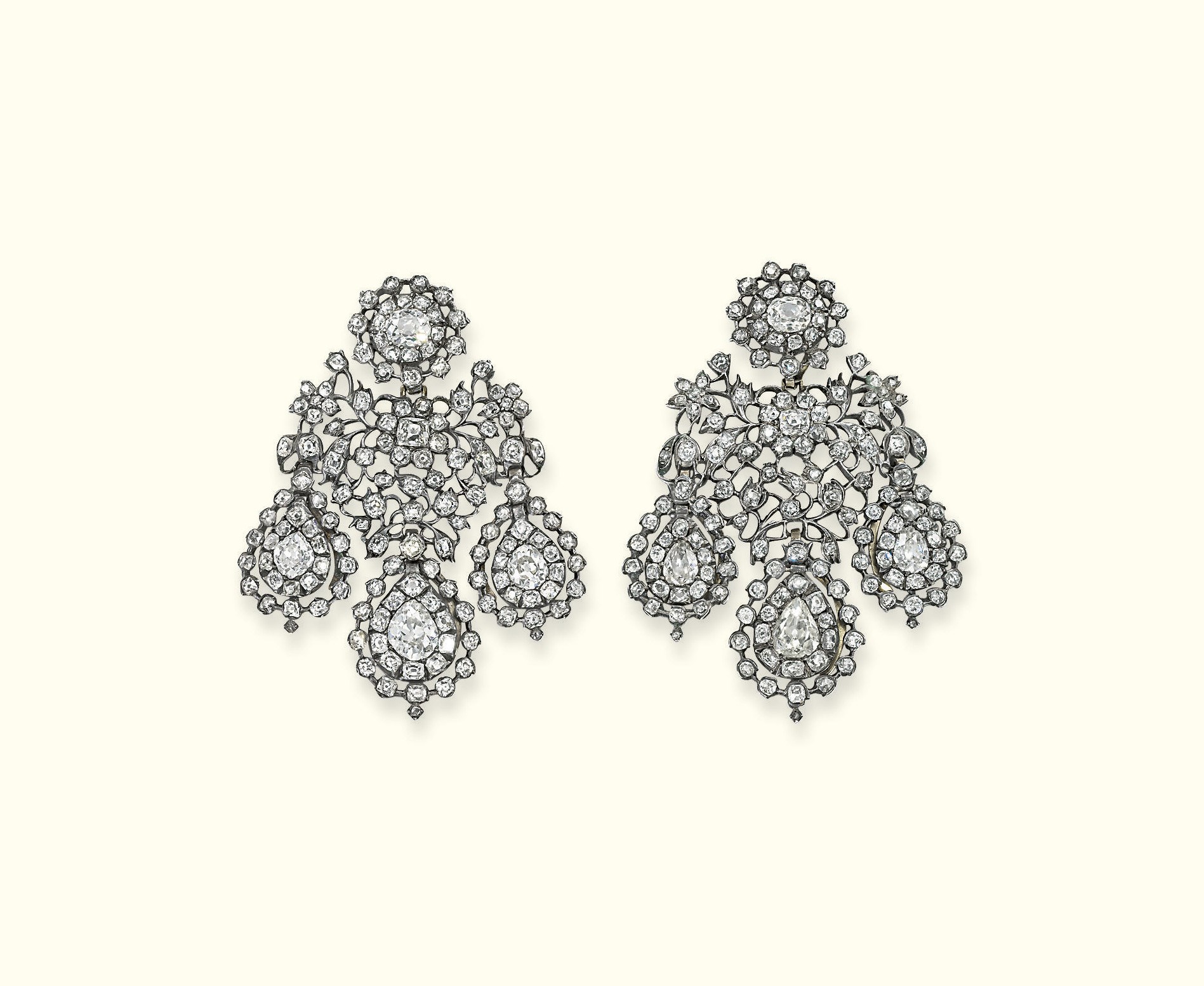 A PAIR OF DIAMOND GIRANDOLE EAR PENDANTS