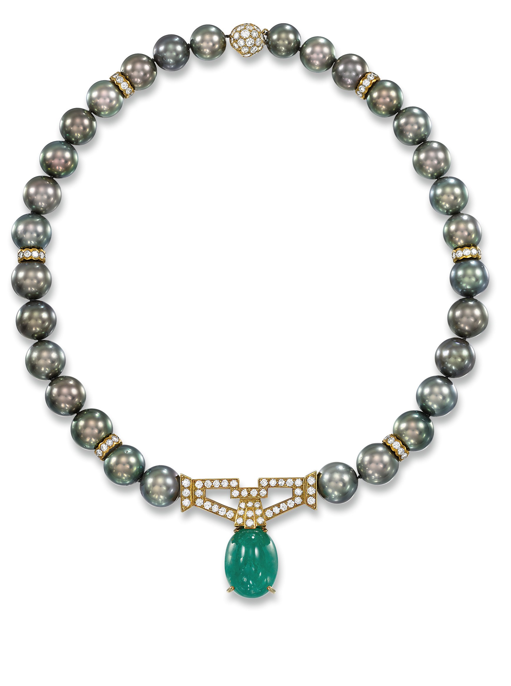 AN EMERALD, DIAMOND AND CULTURED PEARL NECKLACE